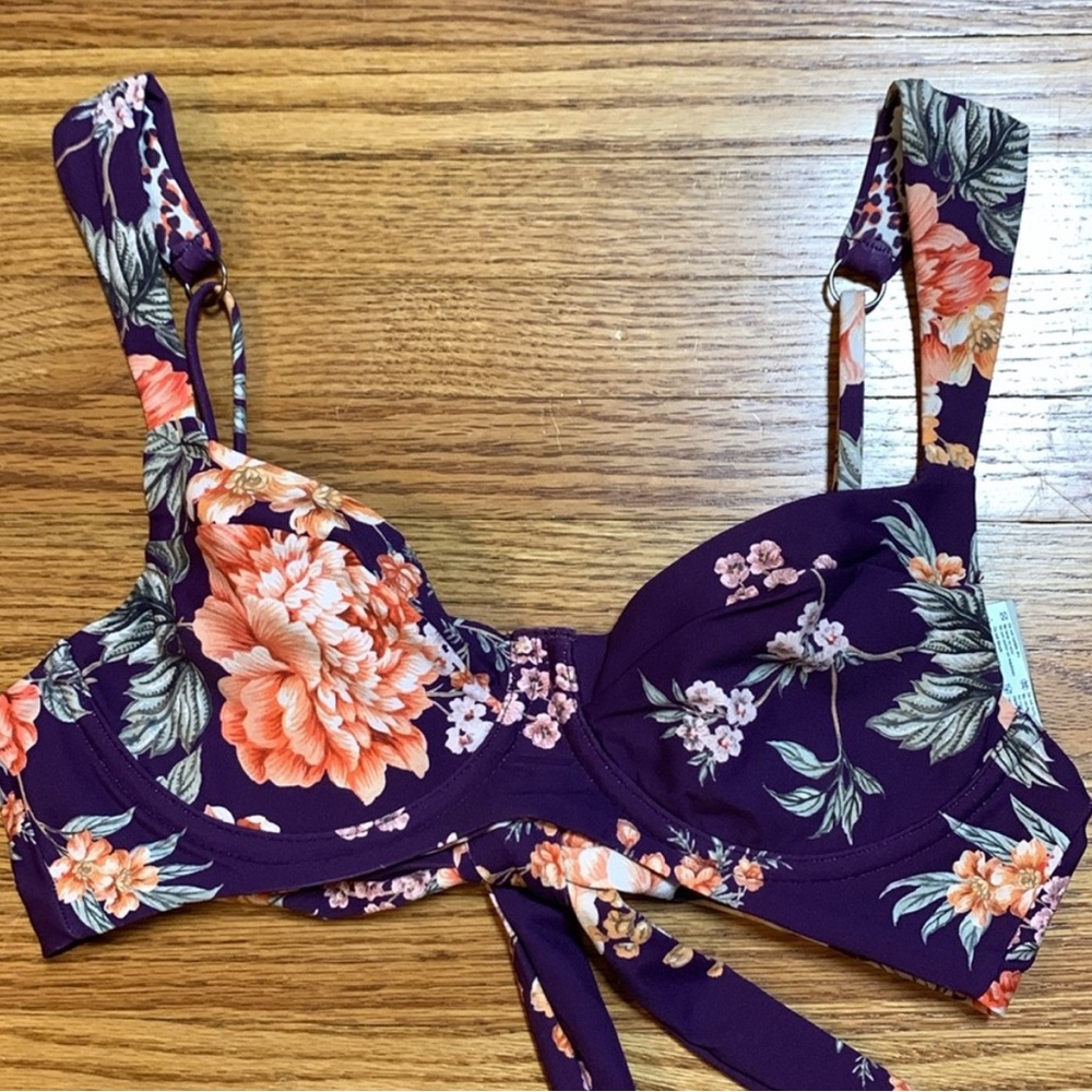 Maaji Purple Floral Bikini Top 🌺 NWT